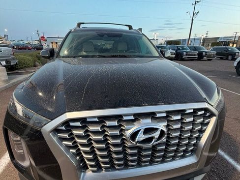 Used 2021 Hyundai Palisade SEL w/ Premium Package AWD/4WD image 2