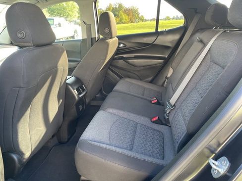 Used 2022 Chevrolet Equinox LT image 9