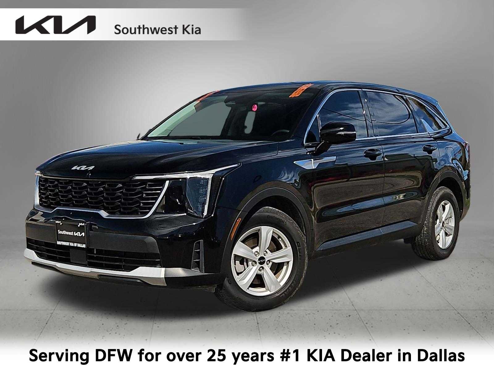 Used 2025 Kia Sorento LX FWD image 1