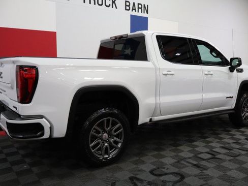 Used 2021 GMC Sierra 1500 AT4 w/ AT4 Premium Package AWD/4WD image 23