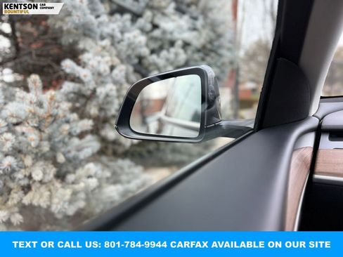 Used 2023 Tesla Model Y Long Range image 19