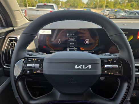 New 2026 Kia Sorento LX image 10