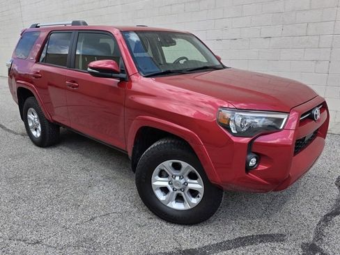 Used 2022 Toyota 4Runner SR5 Premium image 7