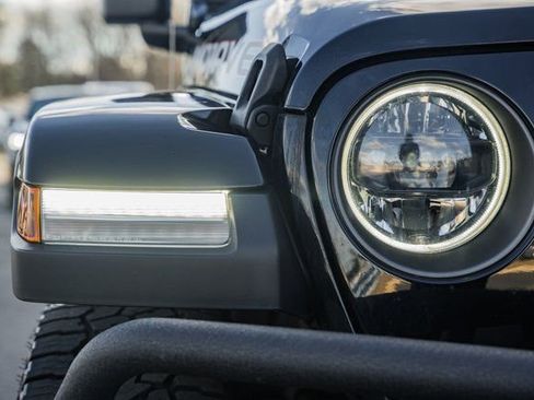 Used 2023 Jeep Gladiator Mojave w/ LED Lighting Group image 20