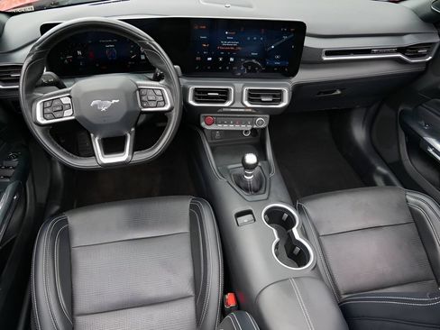Used 2025 Ford Mustang GT Premium RWD image 14