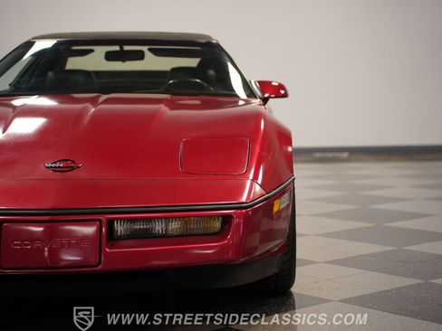 Used 1990 Chevrolet Corvette Convertible image 20