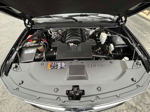 Used 2017 Chevrolet Tahoe LT image 43