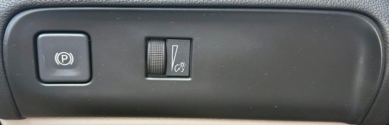 Used 2023 Buick Enclave Essence w/ Experience Buick Package FWD image 20