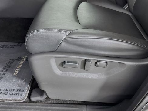 Used 2024 Nissan Armada SV image 20