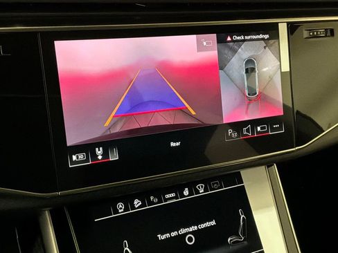 New 2026 Audi RS Q8 performance image 4