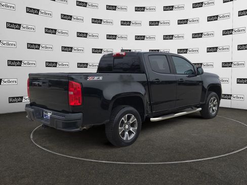 Used 2018 Chevrolet Colorado Z71 image 6