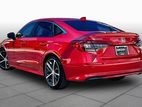 Used 2022 Honda Civic Touring image 12