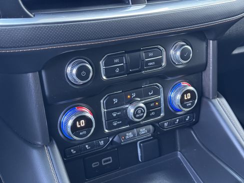 Used 2023 GMC Yukon XL AT4 w/ Max Trailering Package image 29