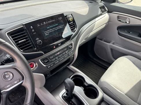 Used 2019 Honda Pilot EX image 19