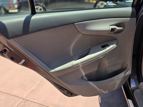 Used 2009 Toyota Corolla LE FWD image 24