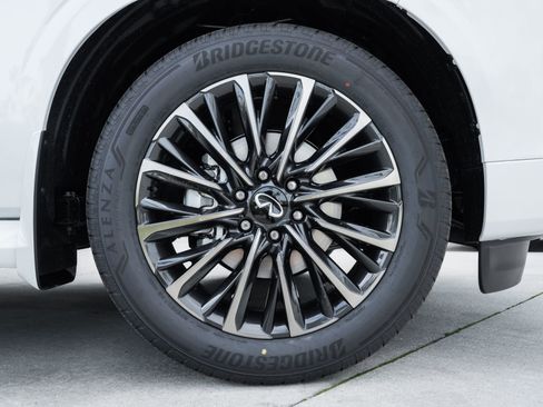 New 2026 INFINITI QX80 Autograph w/ Premium Cargo Package AWD/4WD image 26