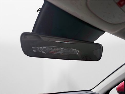 New 2025 Kia K5 LXS image 24