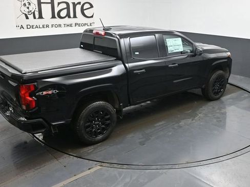 New 2026 Chevrolet Colorado W/T w/ WT Custom Package image 18