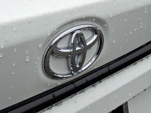 New 2026 Toyota Corolla LE image 19