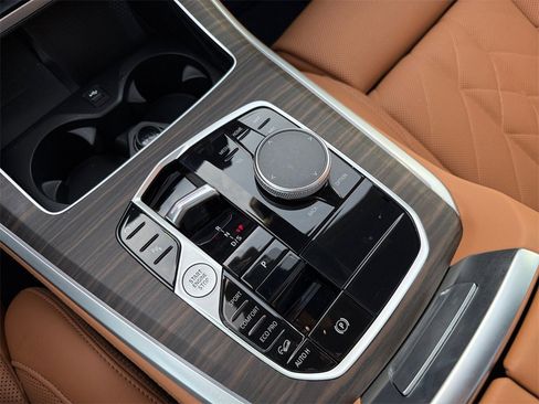 Certified 2024 BMW X5 xDrive40i w/ Premium Package image 26