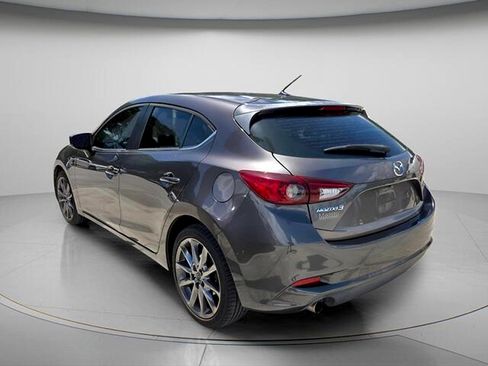 Used 2018 MAZDA MAZDA3 Touring FWD image 7