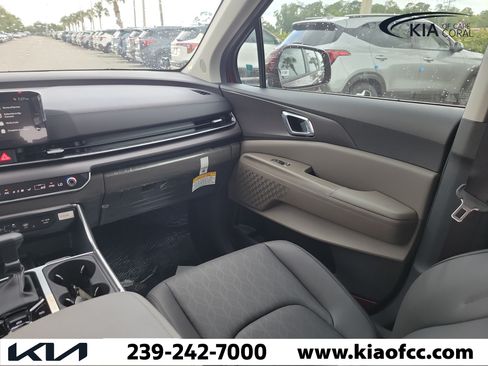 New 2026 Kia Carnival EX FWD image 17