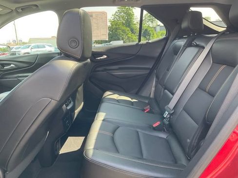 Used 2024 Chevrolet Equinox Premier AWD/4WD image 9