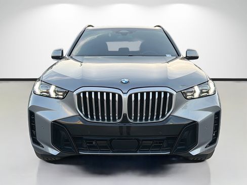 Used 2024 BMW X5 sDrive40i w/ M Sport Package RWD image 8