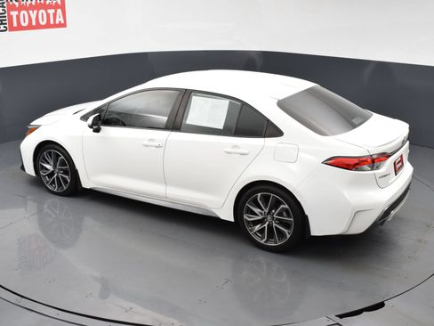Used 2021 Toyota Corolla SE FWD image 18