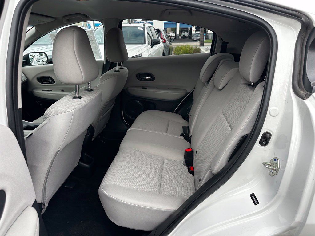 Used 2017 Honda HR-V LX image 20