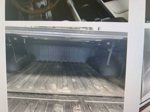 Used 2020 RAM 1500 Laramie AWD/4WD image 11