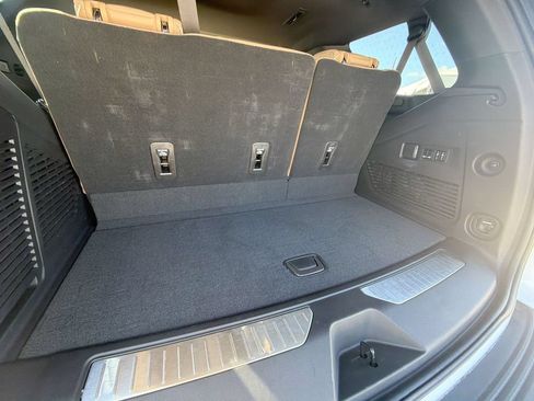 Used 2023 Chevrolet Tahoe Premier w/ Premium Package 2 RWD image 32