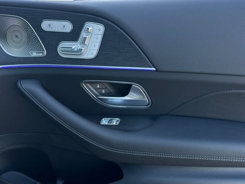 New 2026 Mercedes-Benz GLS 450 GLS 450 image 32