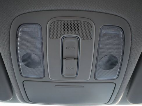 Used 2017 Kia Soul + image 26