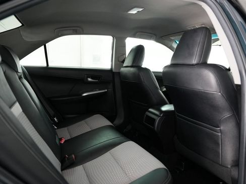 Used 2014 Toyota Camry SE FWD image 41