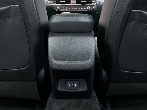 Used 2025 Kia K5 LXS image 12