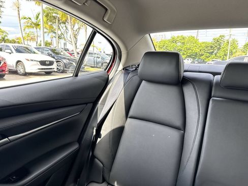 Used 2025 MAZDA MAZDA3 s FWD image 17