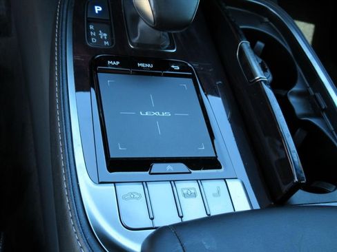 Used 2019 Lexus LS 500 image 23