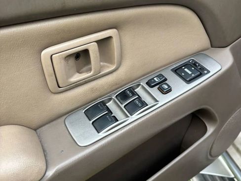 Used 2000 Toyota 4Runner Limited image 46