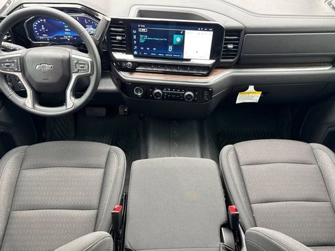 Used 2024 Chevrolet Silverado 1500 RST image 12