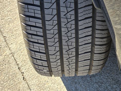 New 2026 Volvo XC60 B5 Ultra w/ Protection Package Premier image 12