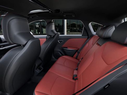 New 2026 Kia K4 GT-Line image 18