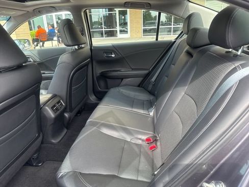 Used 2014 Honda Accord EX-L image 18