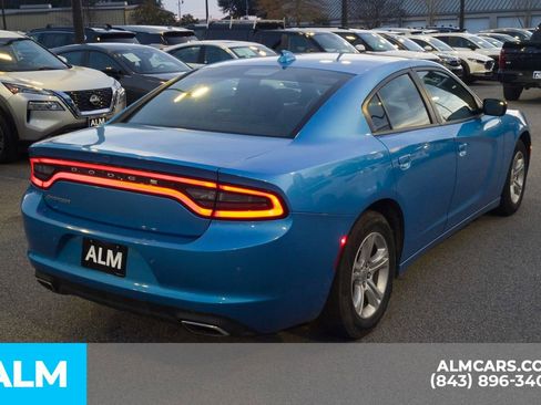 Used 2023 Dodge Charger SXT image 6