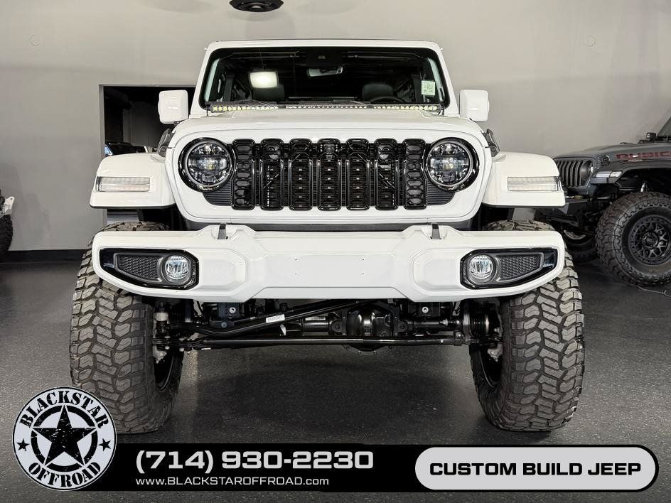 Used 2024 Jeep Wrangler High Altitude AWD/4WD image 9