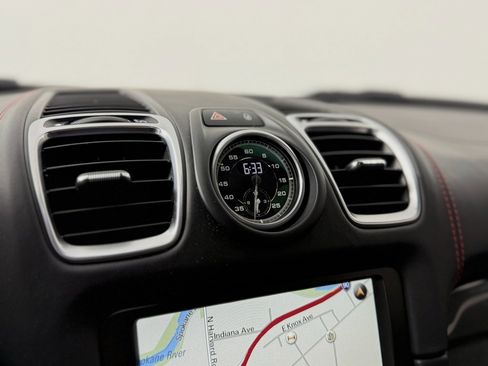 Used 2016 Porsche Boxster GTS image 27