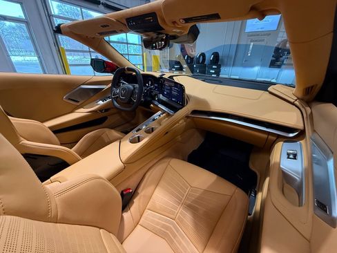 Used 2026 Chevrolet Corvette Stingray w/ Z51 Performance Package image 30