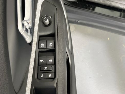 Used 2022 Jeep Compass Latitude AWD/4WD image 17