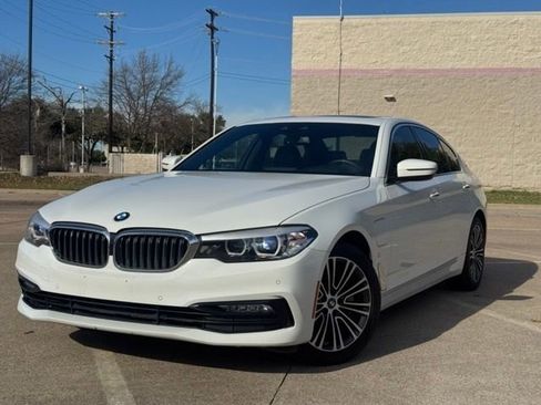 Used 2018 BMW 530e image 2