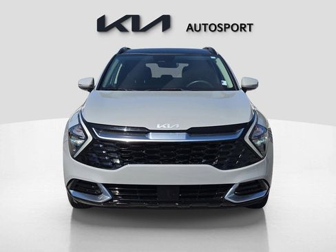 Certified 2023 Kia Sportage SX image 2
